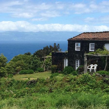 Casa Da Lava Guest House Sao Roque do Pico Bagian luar foto