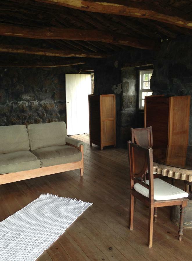 Casa Da Lava Guest House Sao Roque do Pico Bagian luar foto